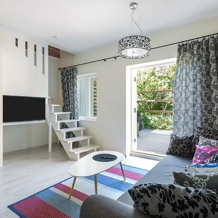 Gardenview Selection By Kerese *