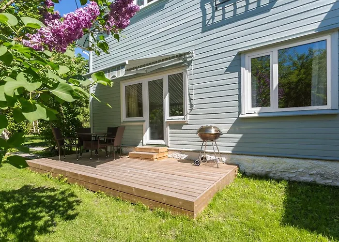 Gardenview Selection By Kerese *